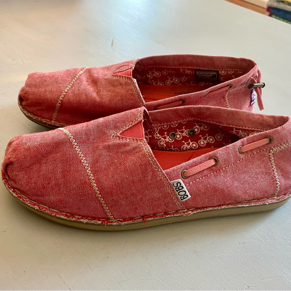 Chambray BOBS memory foam comfy